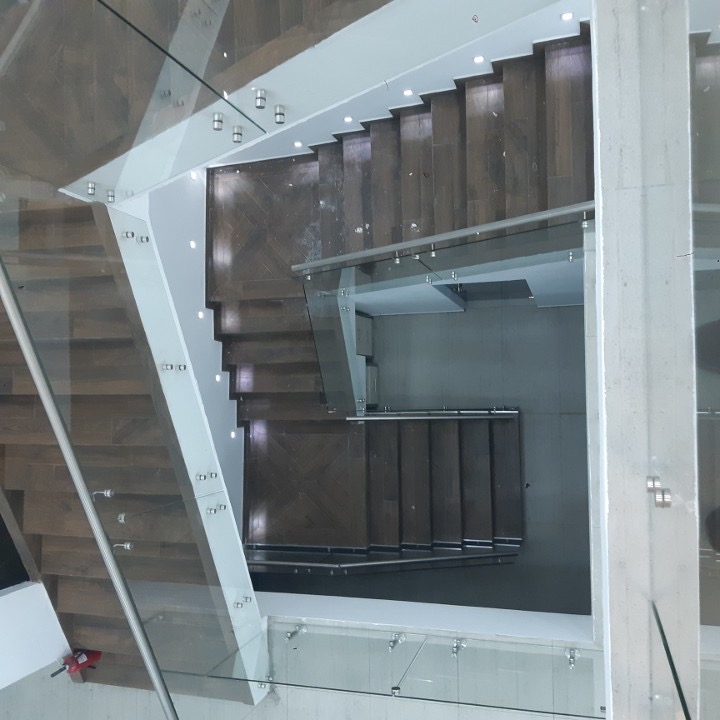 Vista superior de escalera